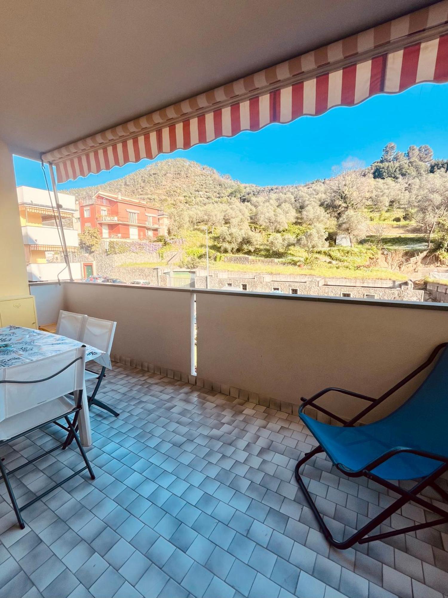 Appartamenti Nei Pressi Della Stazione Levanto Luaran gambar